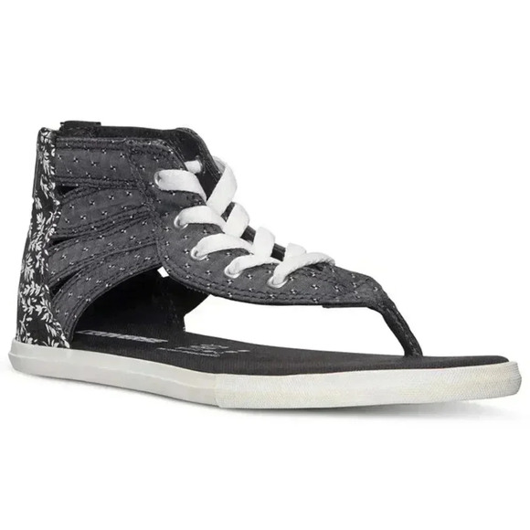 Converse Chuck Taylor Gladiator Hi Women Shoes - Picture 1 of 9